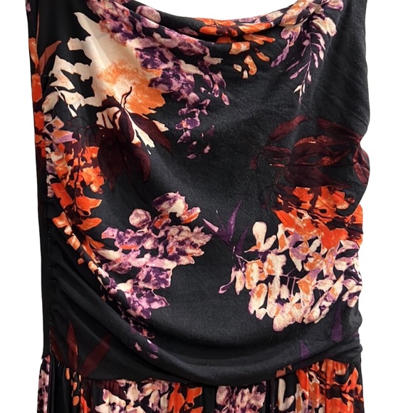 Fun Lascana  VENUS tube top Maxi with pockets. Super cute and comfortable.! - Picture 2 of 5